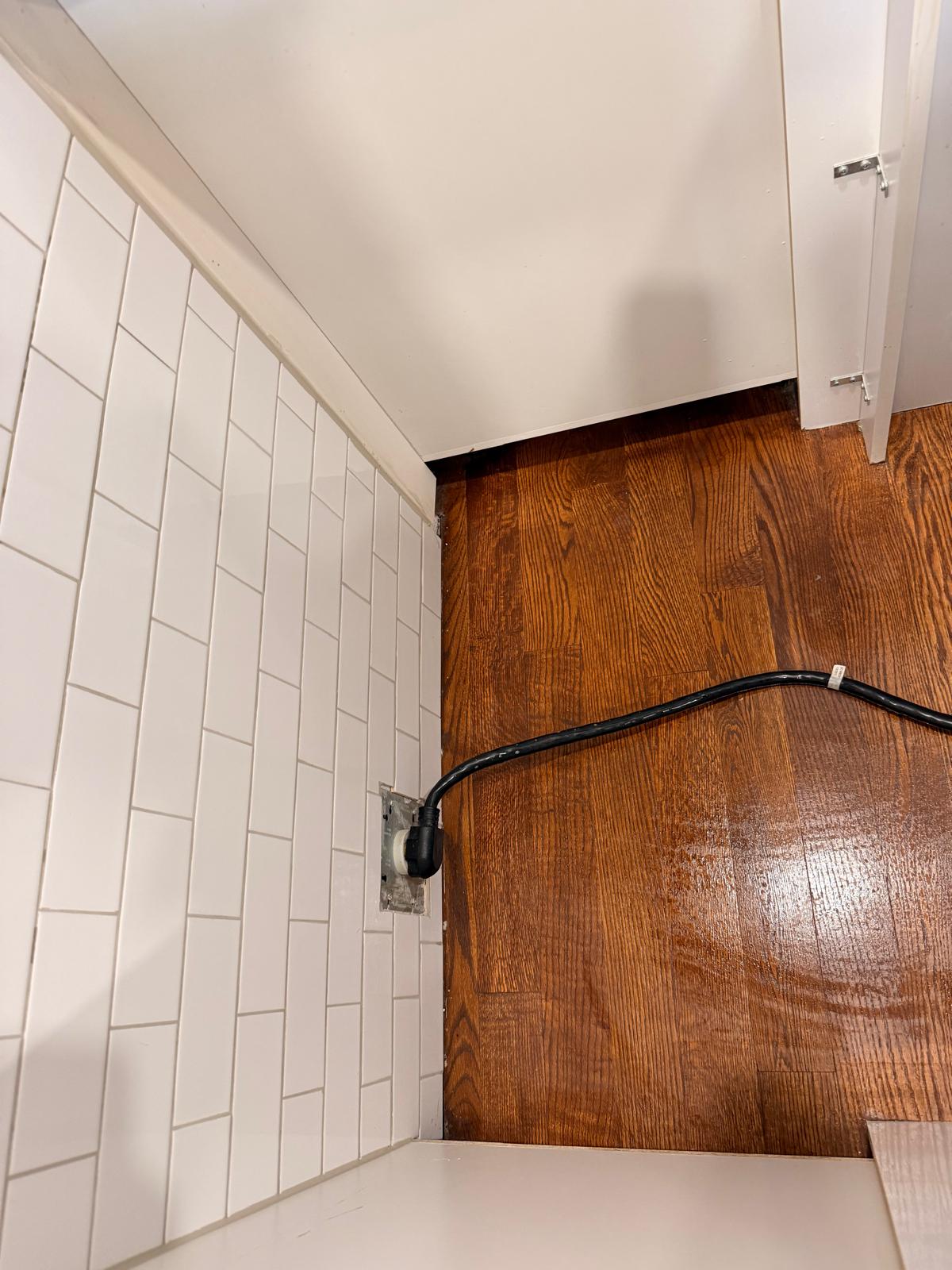 Kitchen Floor & Outlet AFTER